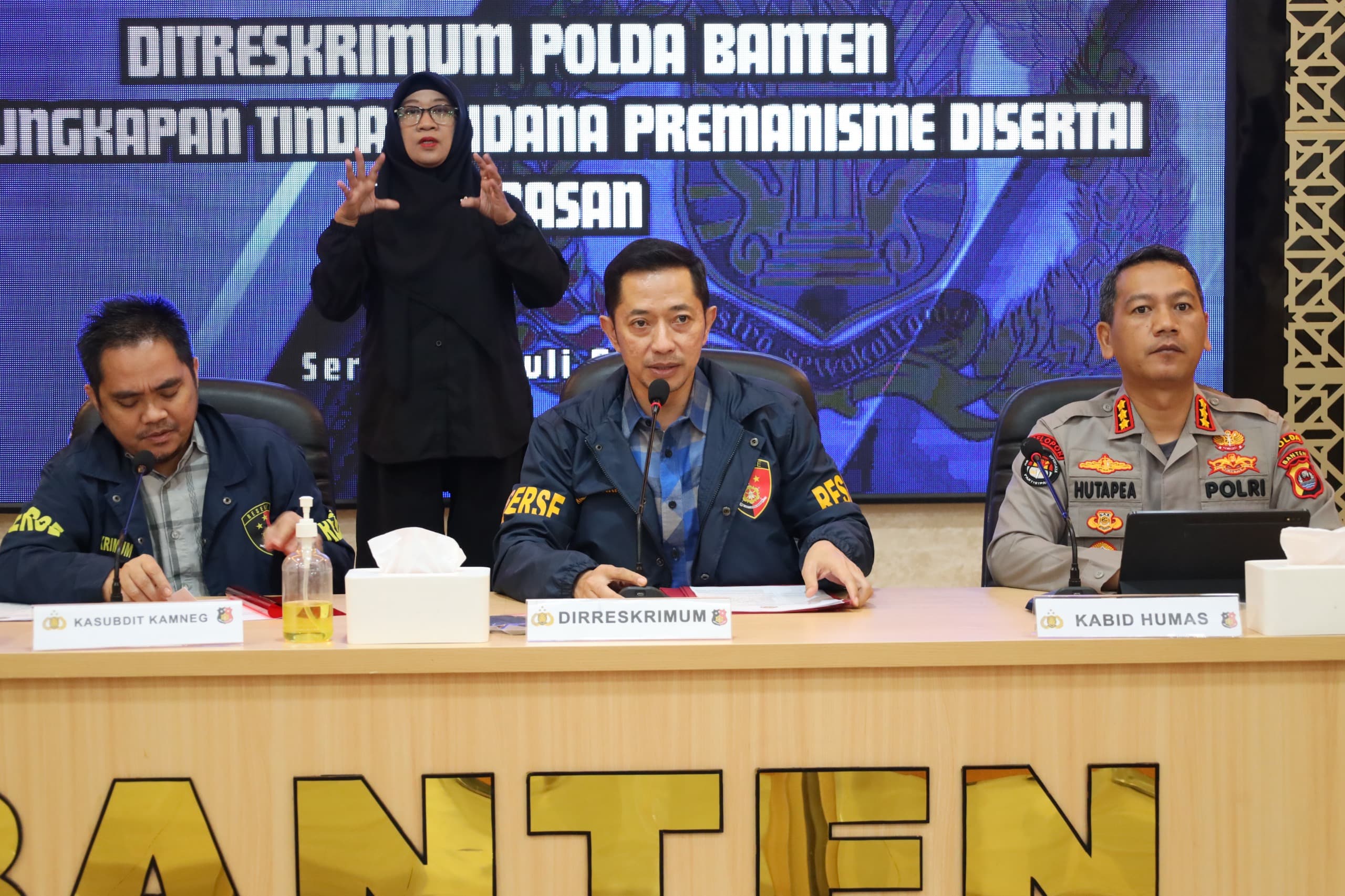 Ditreskrimum Polda Banten Ringkus Tiga Tersangka Kasus Pemerasan Terhadap PT Gandasari Energi